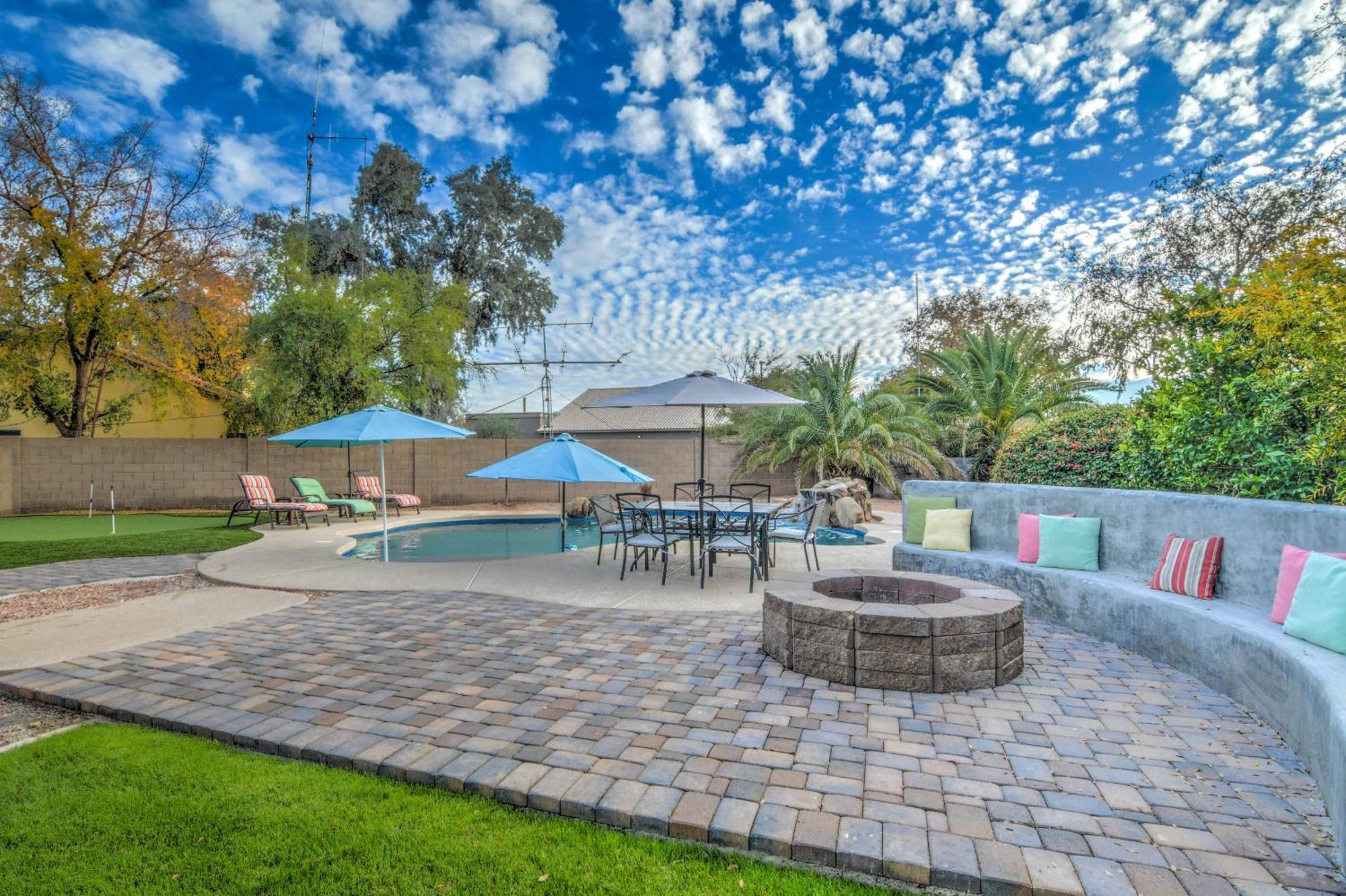 Route 66 Oasis In Downtown Gilbert With Heated Pool & Mini Golf Villa Kültér fotó