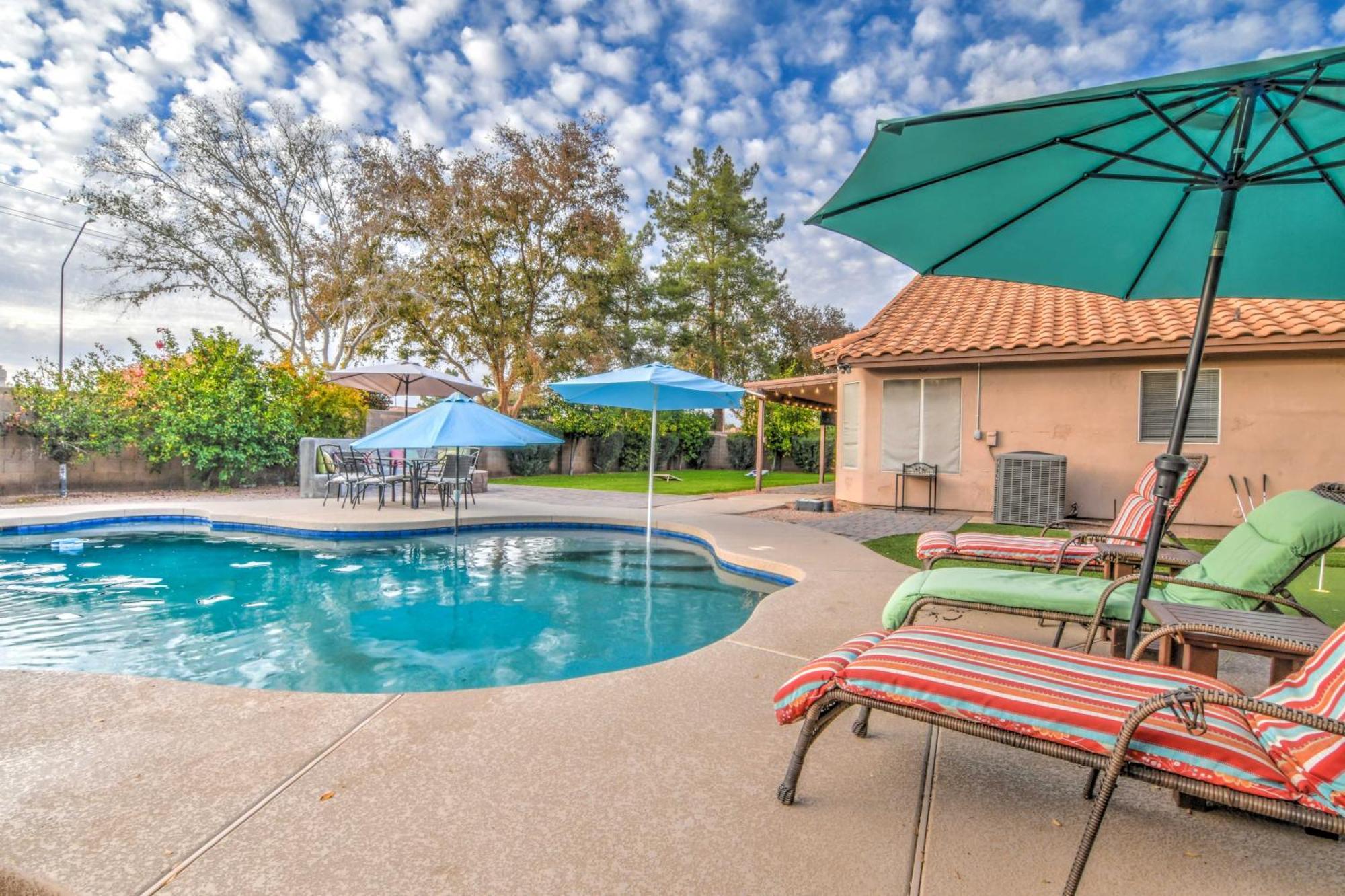 Route 66 Oasis In Downtown Gilbert With Heated Pool & Mini Golf Villa Kültér fotó