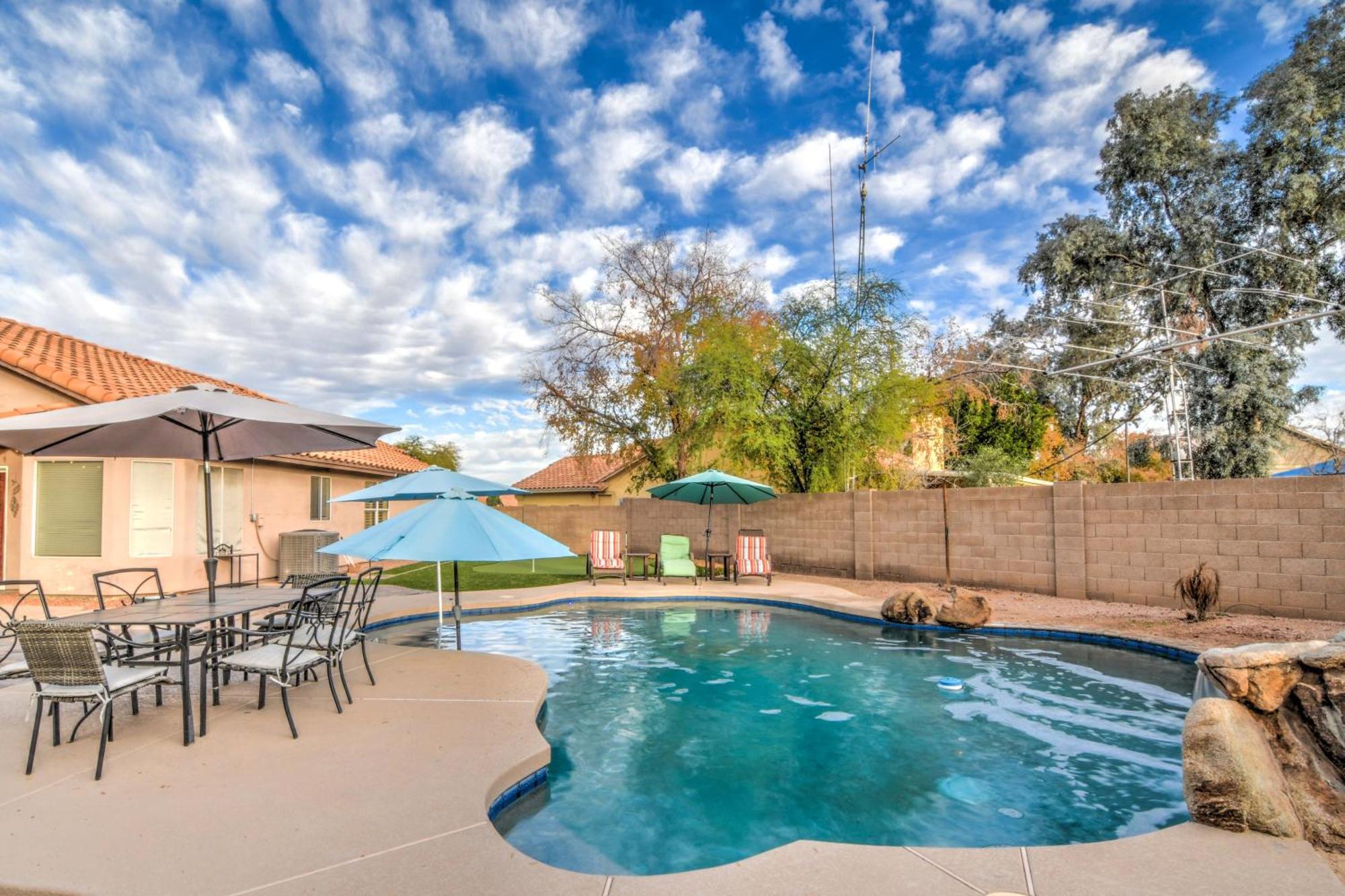 Route 66 Oasis In Downtown Gilbert With Heated Pool & Mini Golf Villa Kültér fotó