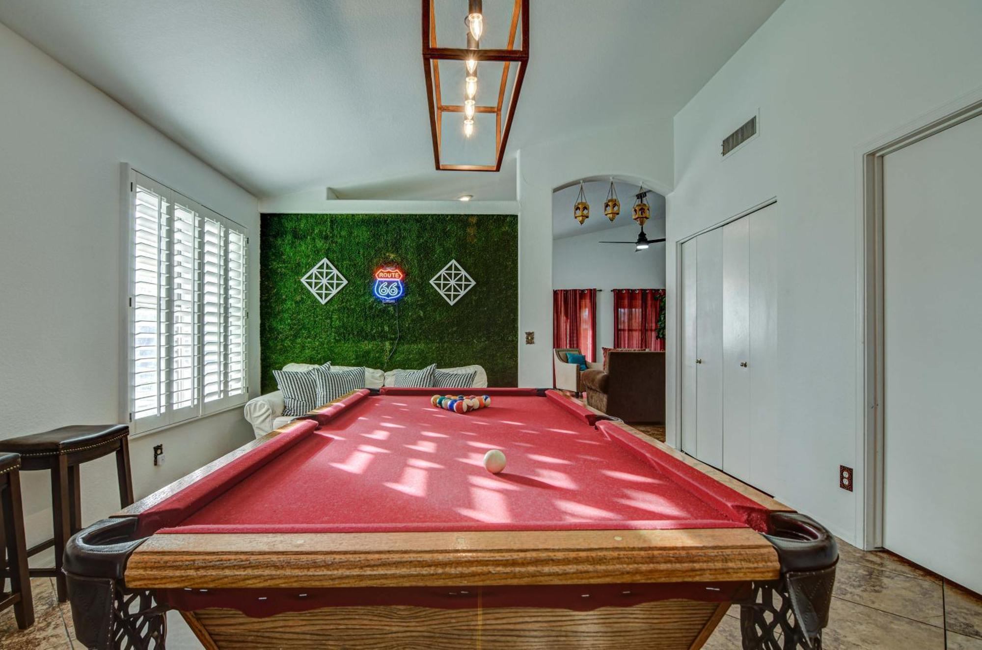 Route 66 Oasis In Downtown Gilbert With Heated Pool & Mini Golf Villa Kültér fotó