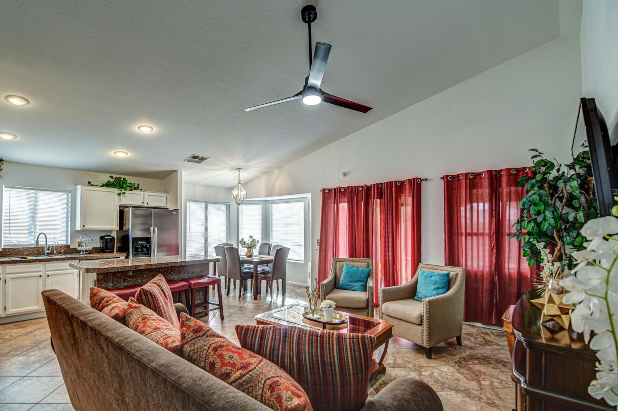 Route 66 Oasis In Downtown Gilbert With Heated Pool & Mini Golf Villa Kültér fotó