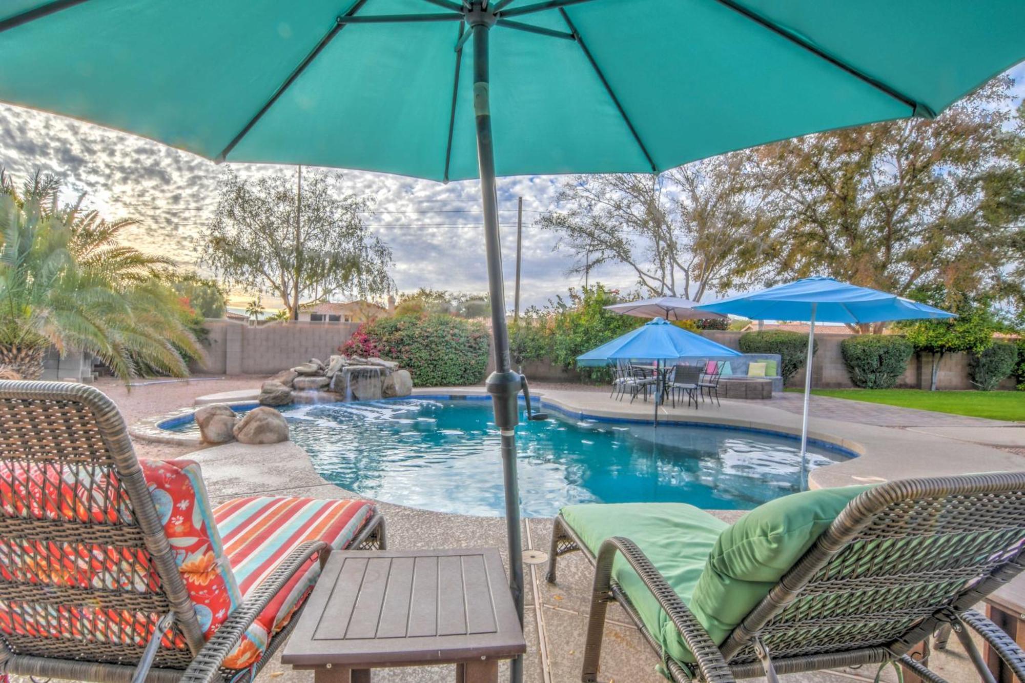 Route 66 Oasis In Downtown Gilbert With Heated Pool & Mini Golf Villa Kültér fotó